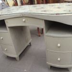 734 7457 DRESSING TABLE
